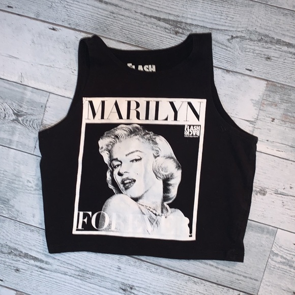 4 little girls tops- size 5. Marilyn Monroe, Nike, Epic Threadz, Falls Creek - Picture 2 of 5